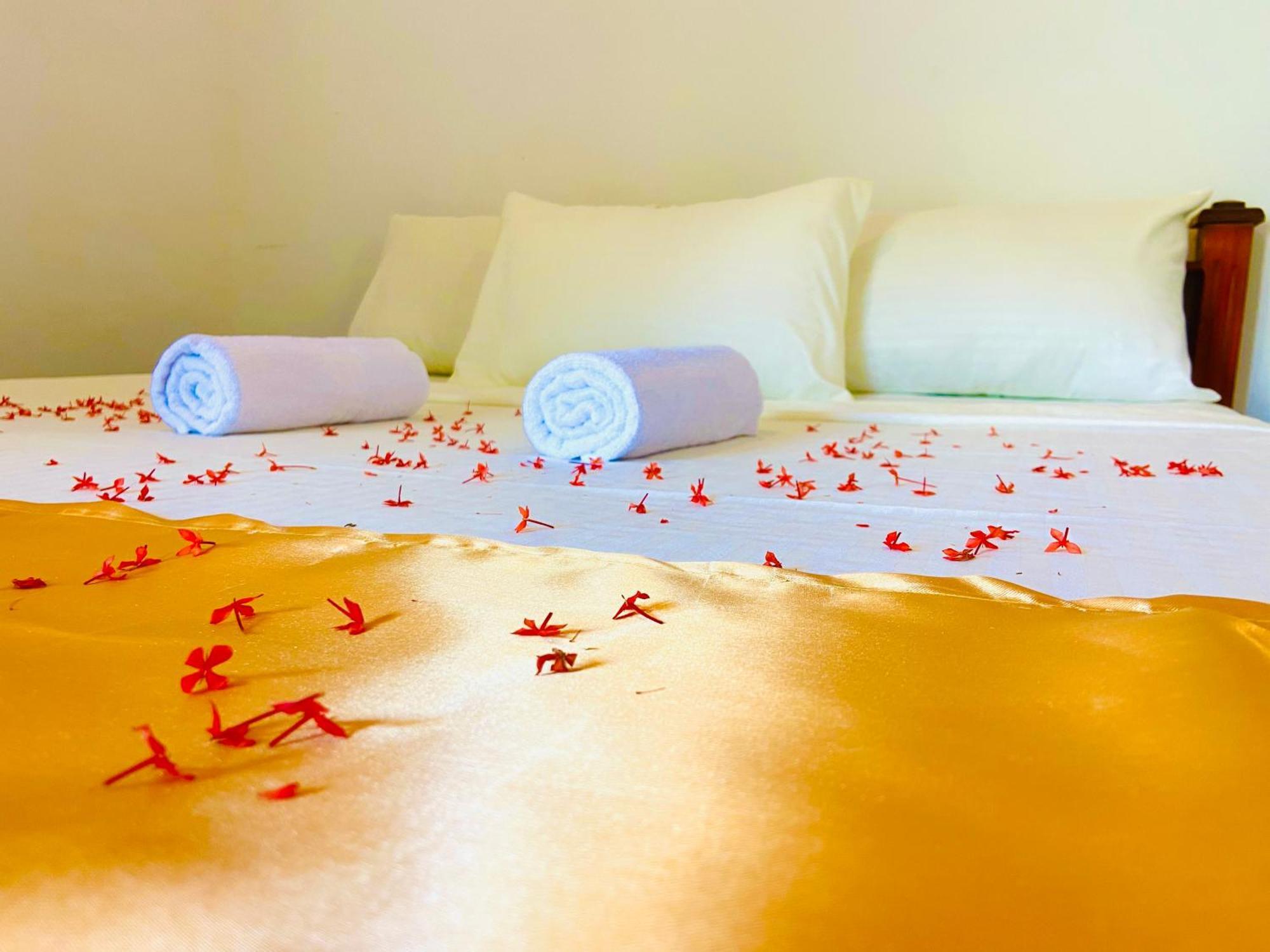 Marina Way Hotel Arugam Bay Luaran gambar