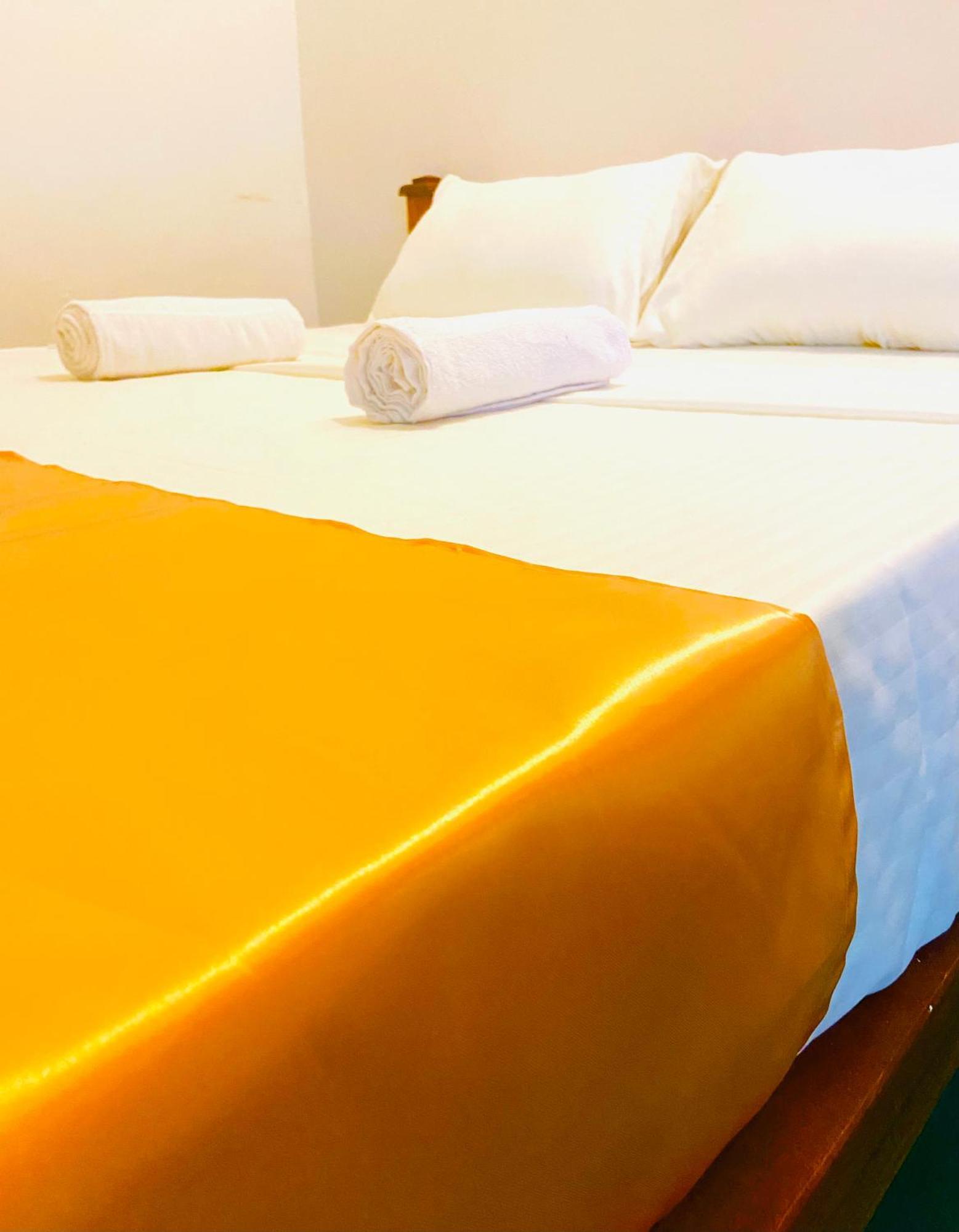Marina Way Hotel Arugam Bay Luaran gambar
