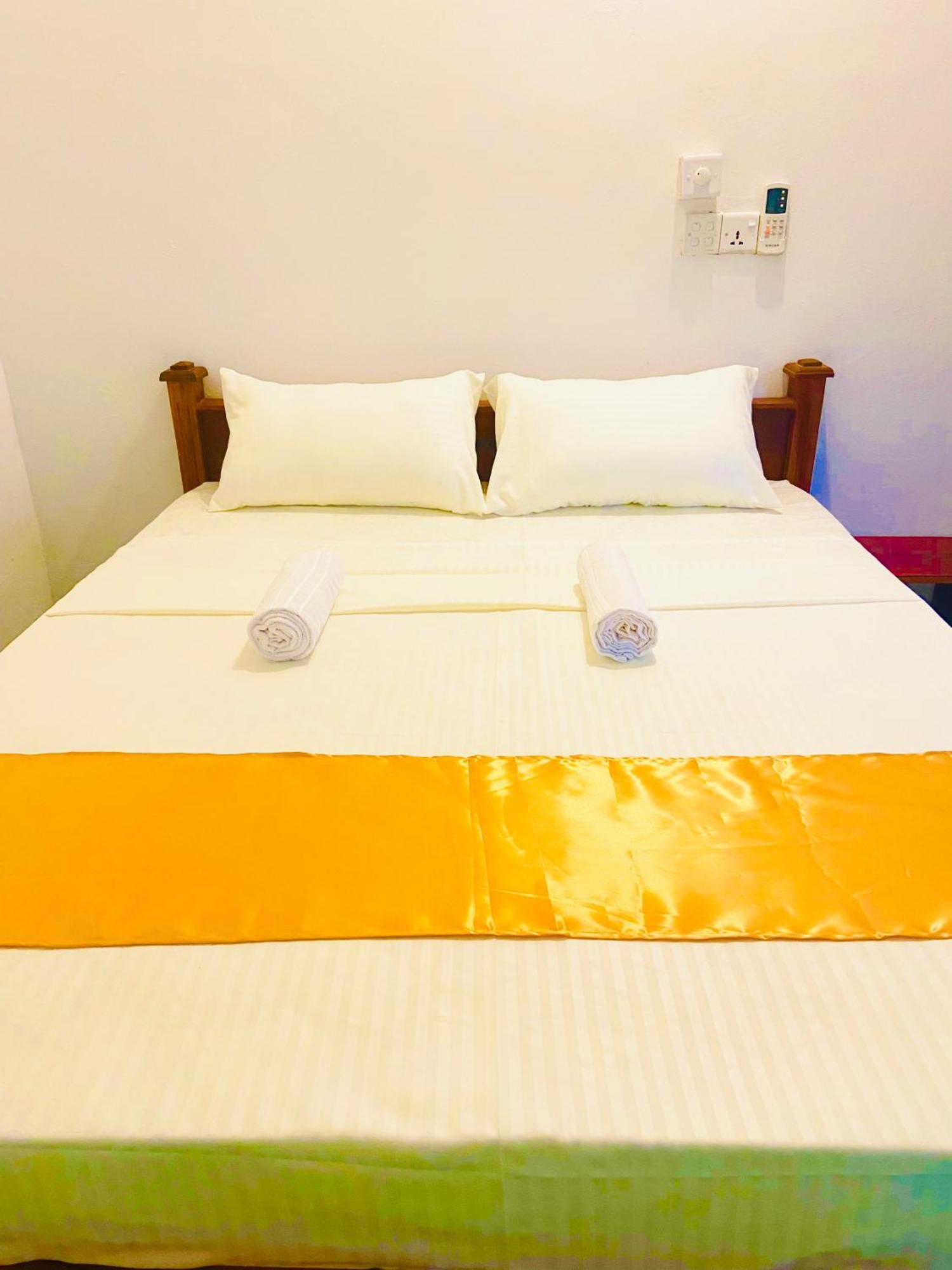 Marina Way Hotel Arugam Bay Luaran gambar