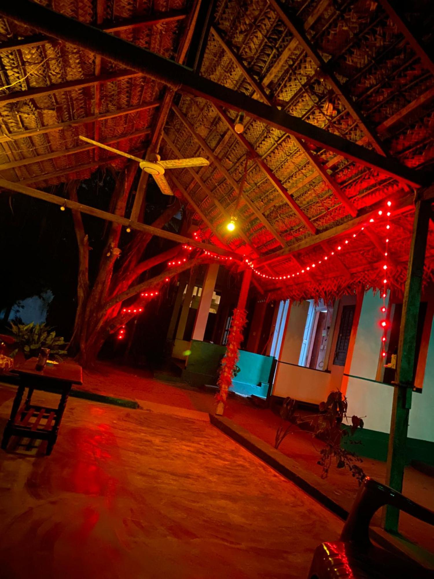 Marina Way Hotel Arugam Bay Luaran gambar